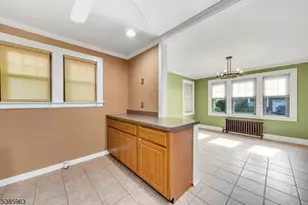 14 Burnet Hill Rd, Livingston, NJ 07039 - Photo 8