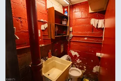 195 Miller St, Newark, NJ 07114 - Photo 16