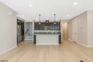 219 Myrtle Rd, Warren Township, NJ 07059 - Photo 10