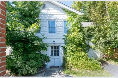 214 Woodcliff Ave-Unit #2, Little Falls Township, NJ 07424 - Photo 1