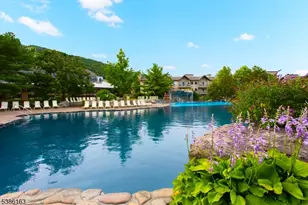 2 Chamonix Dr, Vernon, NJ 07462 - Photo 2