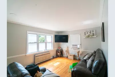 116 Greene Ave, Middlesex, NJ 08846 - Photo 8