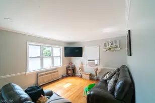 116 Greene Ave, Middlesex, NJ 08846 - Photo 8