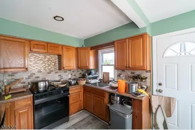 116 Greene Ave, Middlesex, NJ 08846 - Photo 4