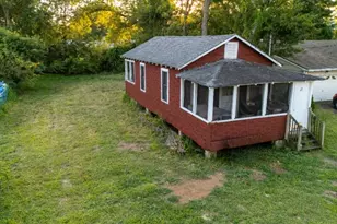 29 Carter Ave, Middletown, NJ 07748 - Photo 1