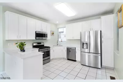 23 Hansom Rd, Bernards Township, NJ 07920 - Photo 1