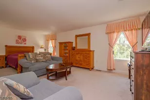 8 Comstock Ln, Montgomery Township, NJ 08558 - Photo 20