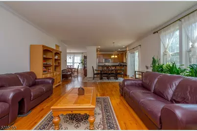 8 Comstock Ln, Montgomery Township, NJ 08558 - Photo 16