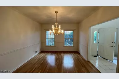 9 Collins Dr, Hillsborough Township, NJ 08844 - Photo 4