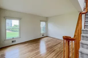 9 Collins Dr, Hillsborough Township, NJ 08844 - Photo 2