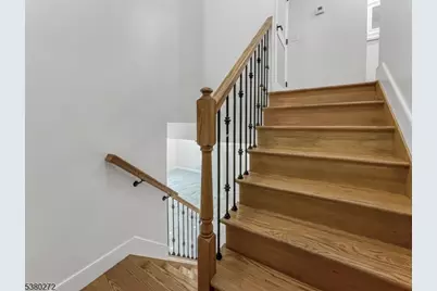 285 Lembeck Ave #R, Jersey City, NJ 07305 - Photo 14