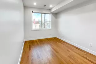 285 Lembeck Ave, Jersey City, NJ 07305 - Photo 20