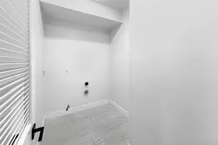 285 Lembeck Ave, Jersey City, NJ 07305 - Photo 28