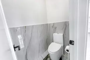 285 Lembeck Ave, Jersey City, NJ 07305 - Photo 12