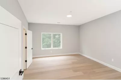 391 Springfield Avenue #3K, Berkeley Heights Township, NJ 07922 - Photo 8
