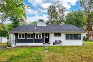 8 Forest Terrace, Wayne, NJ 07470 - Photo 1