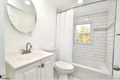 36 Derwent Ave 2nd Fl, Verona, NJ 07044 - Photo 8