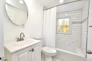 36 Derwent Ave 2nd Fl, Verona, NJ 07044 - Photo 8