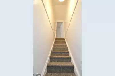 36 Derwent Ave 2nd Fl, Verona, NJ 07044 - Photo 6