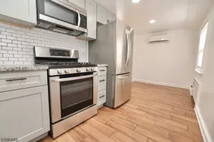 36 Derwent Ave 2nd Fl, Verona, NJ 07044 - Photo 4