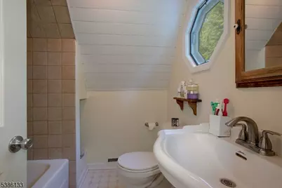 116 E Shore Trl, Sparta Township, NJ 07871 - Photo 16