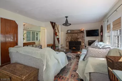 116 E Shore Trl, Sparta Township, NJ 07871 - Photo 10