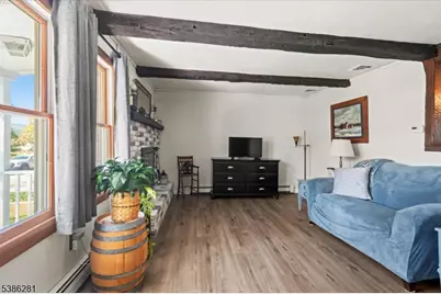 35 Vine Ave, West Milford, NJ 07480 - Photo 6