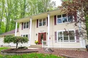 9 Stirrup Way, Franklin Township, NJ 08540 - Photo 6