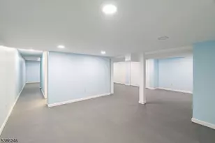 9 Stirrup Way, Franklin Township, NJ 08540 - Photo 38