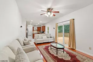 9 Stirrup Way, Franklin Township, NJ 08540 - Photo 18