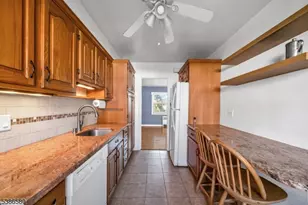 6 Gainesborough, River Edge, NJ 07661 - Photo 6