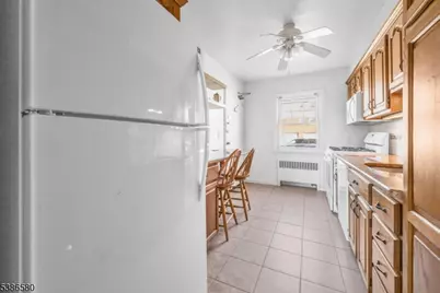 6 Gainesborough #1B, River Edge, NJ 07661 - Photo 10