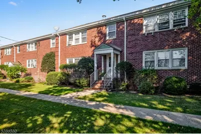 6 Gainesborough #1B, River Edge, NJ 07661 - Photo 4