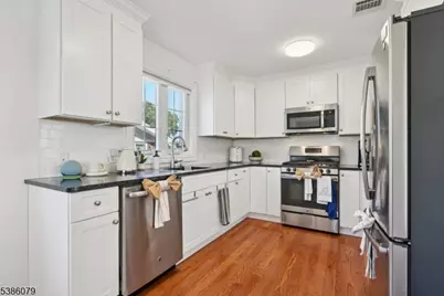 38 Centre St #2, Nutley, NJ 07110 - Photo 12