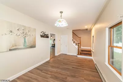 40 Castle Rock Rd, Jefferson Township, NJ 07849 - Photo 4