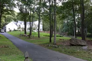 33 Calais Rd, Mendham Township, NJ 07945 - Photo 4