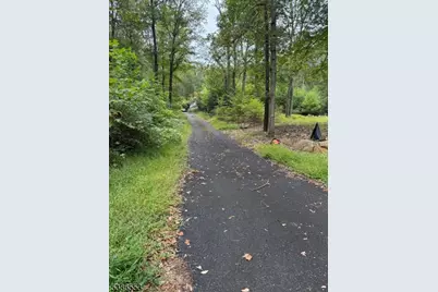 33 Calais Rd, Mendham Township, NJ 07945 - Photo 2