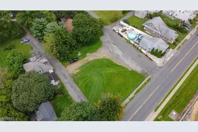 505 Center St, Phillipsburg, NJ 08865 - Photo 2