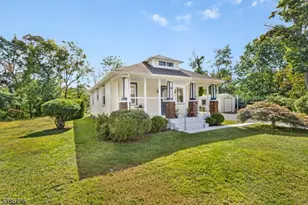 634 Willow Grove St, Hackettstown, NJ 07840 - Photo 1