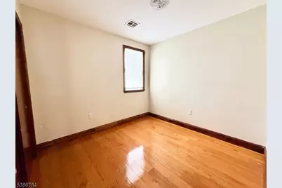 168 Pacific St, Newark, NJ 07105 - Photo 8