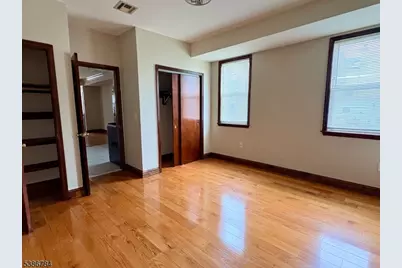 168 Pacific St, Newark, NJ 07105 - Photo 6