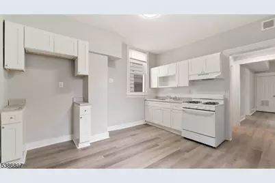 129 Park Ave, Paterson, NJ 07501 - Photo 2