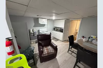 105 E Main St, Paterson, NJ 07522 - Photo 4