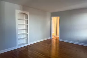 160 Gordonhurst, Montclair Twp., NJ 07043 - Photo 2