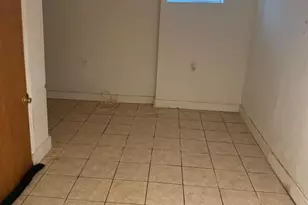 542 W 6th St, Plainfield, NJ 07060 - Photo 16