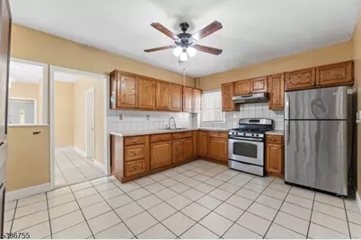 339 Paxton St, Paterson, NJ 07503 - Photo 10