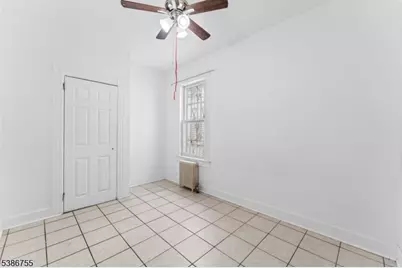 339 Paxton St, Paterson, NJ 07503 - Photo 8