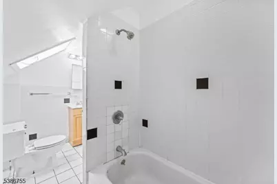 339 Paxton St, Paterson, NJ 07503 - Photo 14