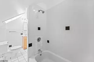 339 Paxton St, Paterson, NJ 07503 - Photo 14