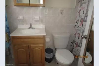 7 Kossuth St, Newark, NJ 07105 - Photo 12